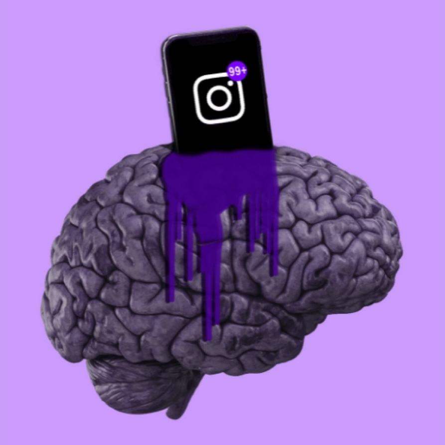 Smartphone incrusté dans un cerveau qui saigne